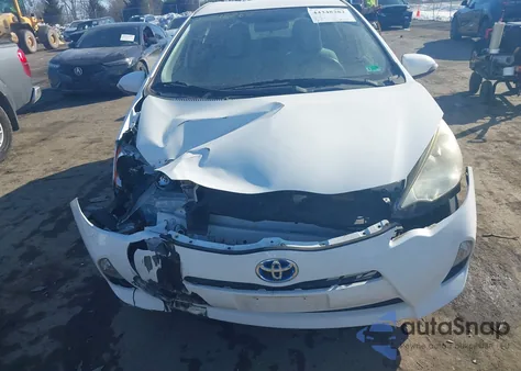 2013 Toyota Prius C One из США, поврежденный, VIN JTDKDTB30D1048233